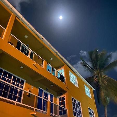 Sea Life Apartamentos En Via Principal Centro Y San Luis San Andrés Exterior foto