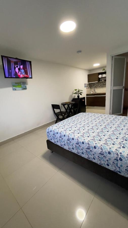 Sea Life Apartamentos En Via Principal Centro Y San Luis San Andrés Exterior foto
