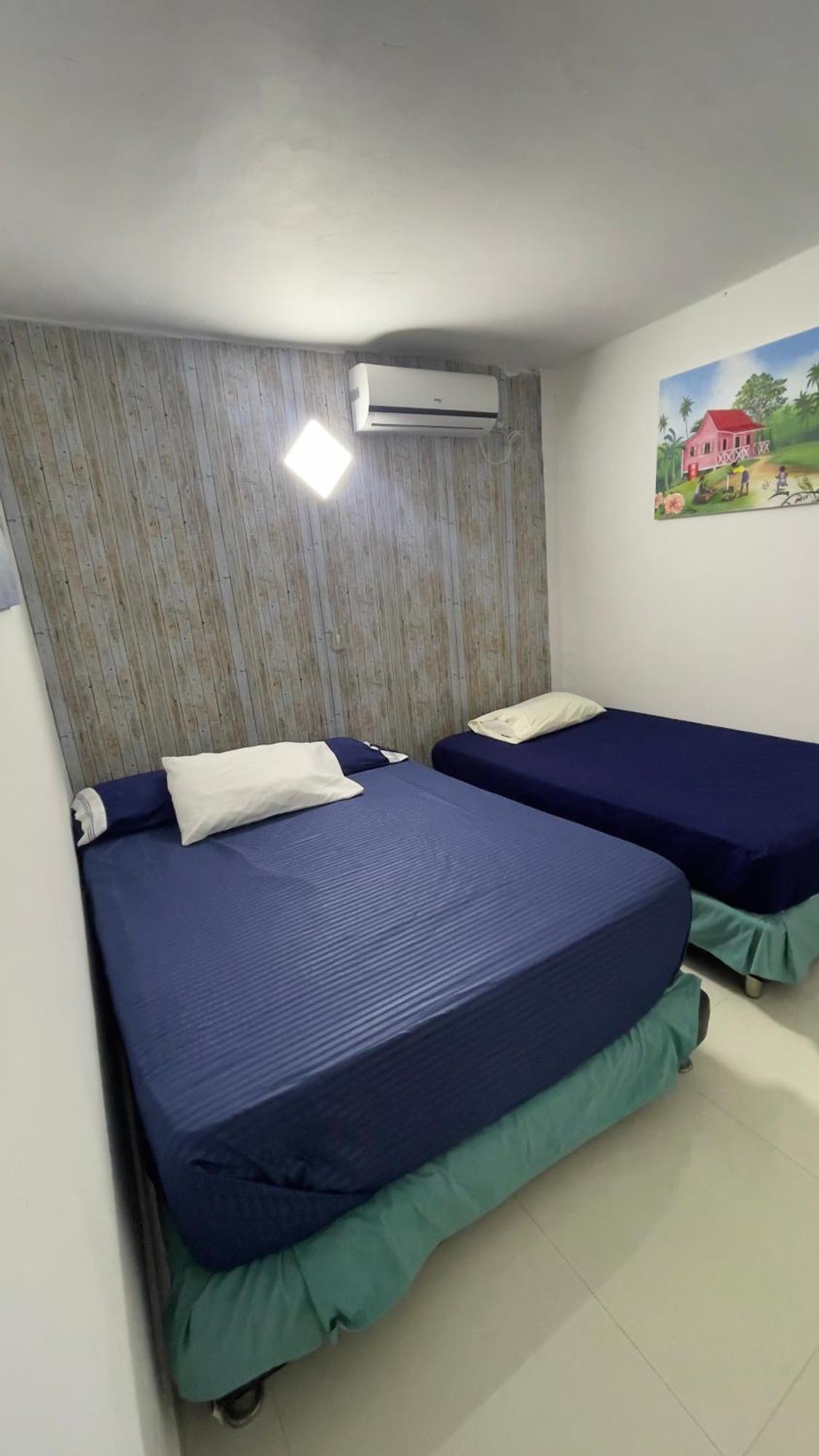 Sea Life Apartamentos En Via Principal Centro Y San Luis San Andrés Exterior foto