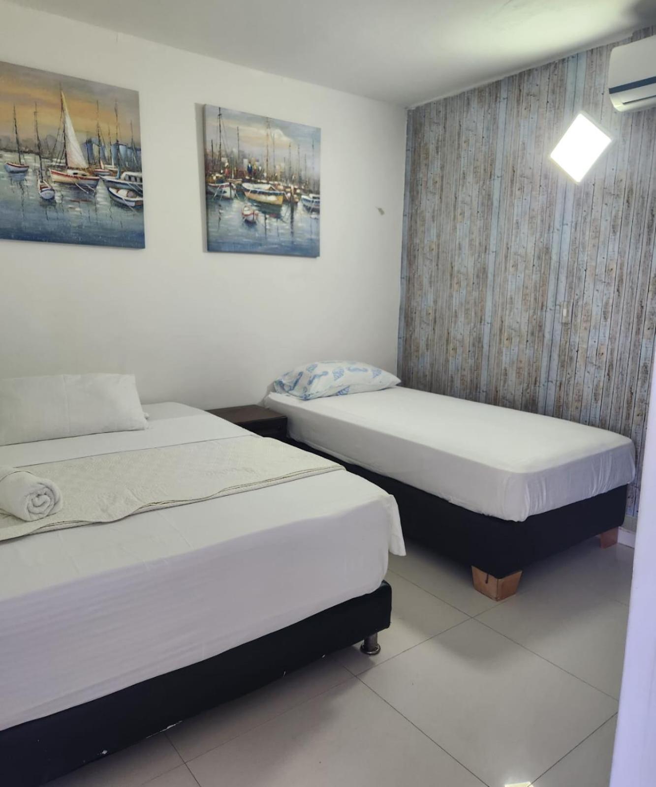 Sea Life Apartamentos En Via Principal Centro Y San Luis San Andrés Exterior foto